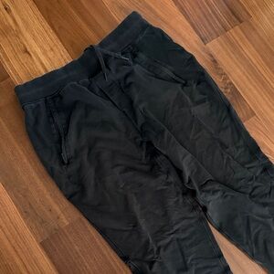 Men's Lululemon Black Jogger Pants